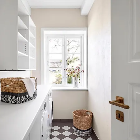 Maria Gardina 1903 Semesterbostad *